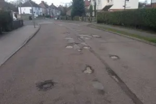 illor.org.uk/files/2016/04/Annesley-Road-Potholes-Small-300x225.jpg